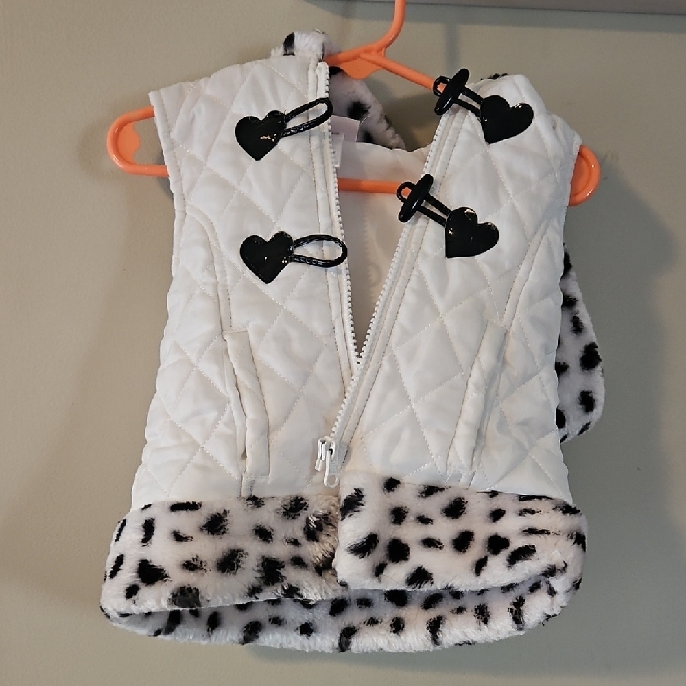 Little Lass White Quilted Vest with Black Heart Toggles